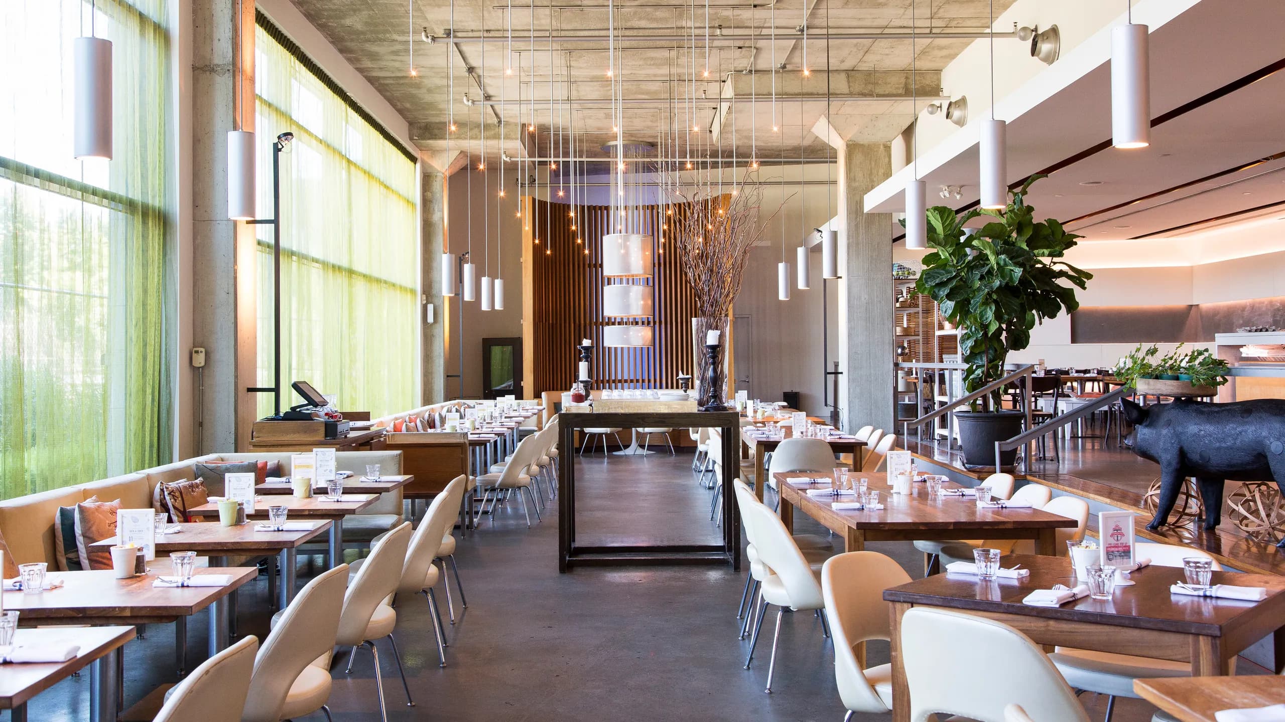 Mildred’s Temple Kitchen interior